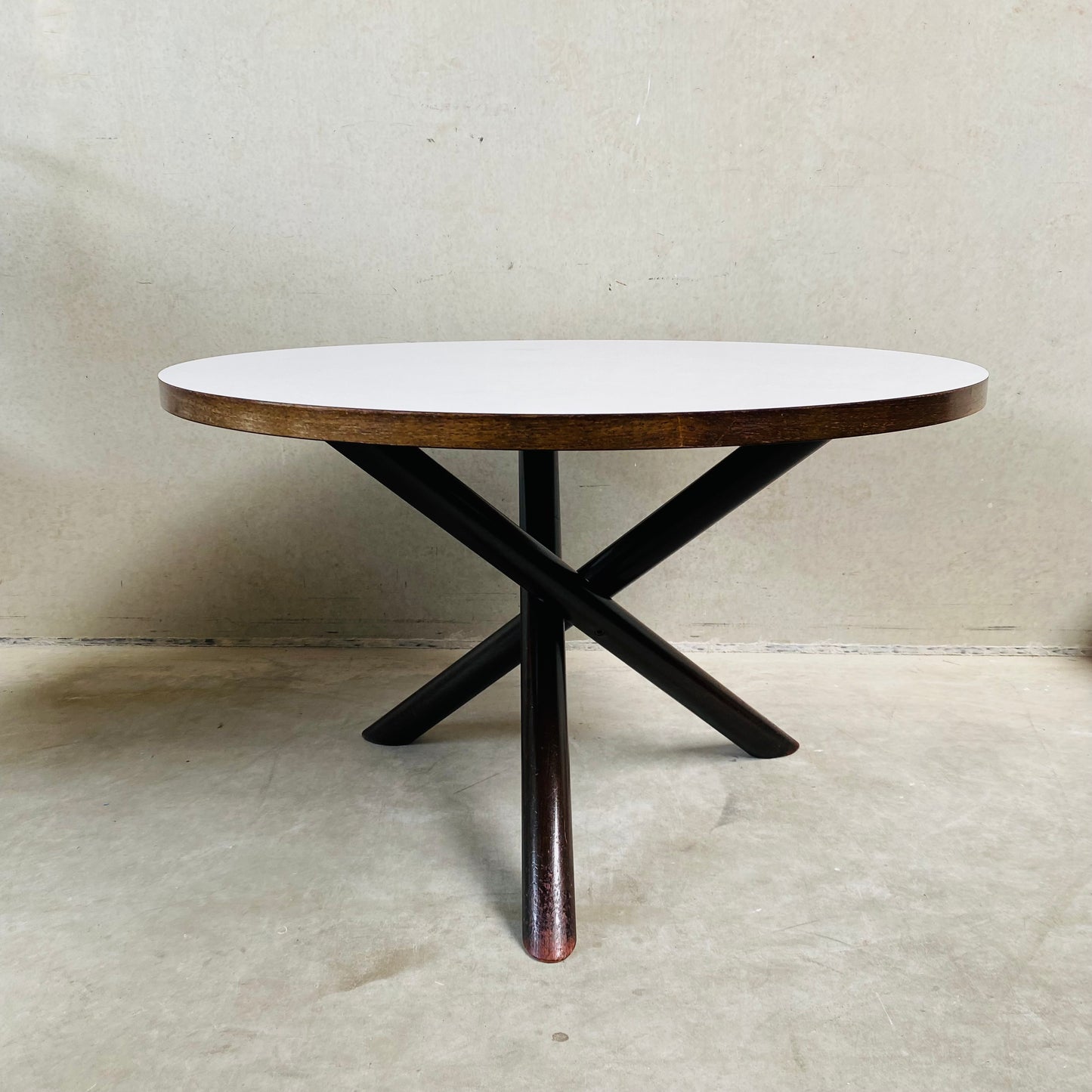 Runder Esstisch „Plataan“ von Gerard Geytenbeek für Azs, Niederlande, 1960