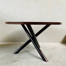 Load image into Gallery viewer, Round Dining Table &quot;Plataan&quot; by Gerard Geytenbeek for Azs, Netherlands 1960
