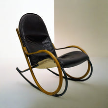 Load image into Gallery viewer, ROCKING CHAIR &quot;NONNA&quot; BY PAUL TUTTLE FOR STRÄSSLE INTERNATIONAL, SWITZERLAND 1970S
