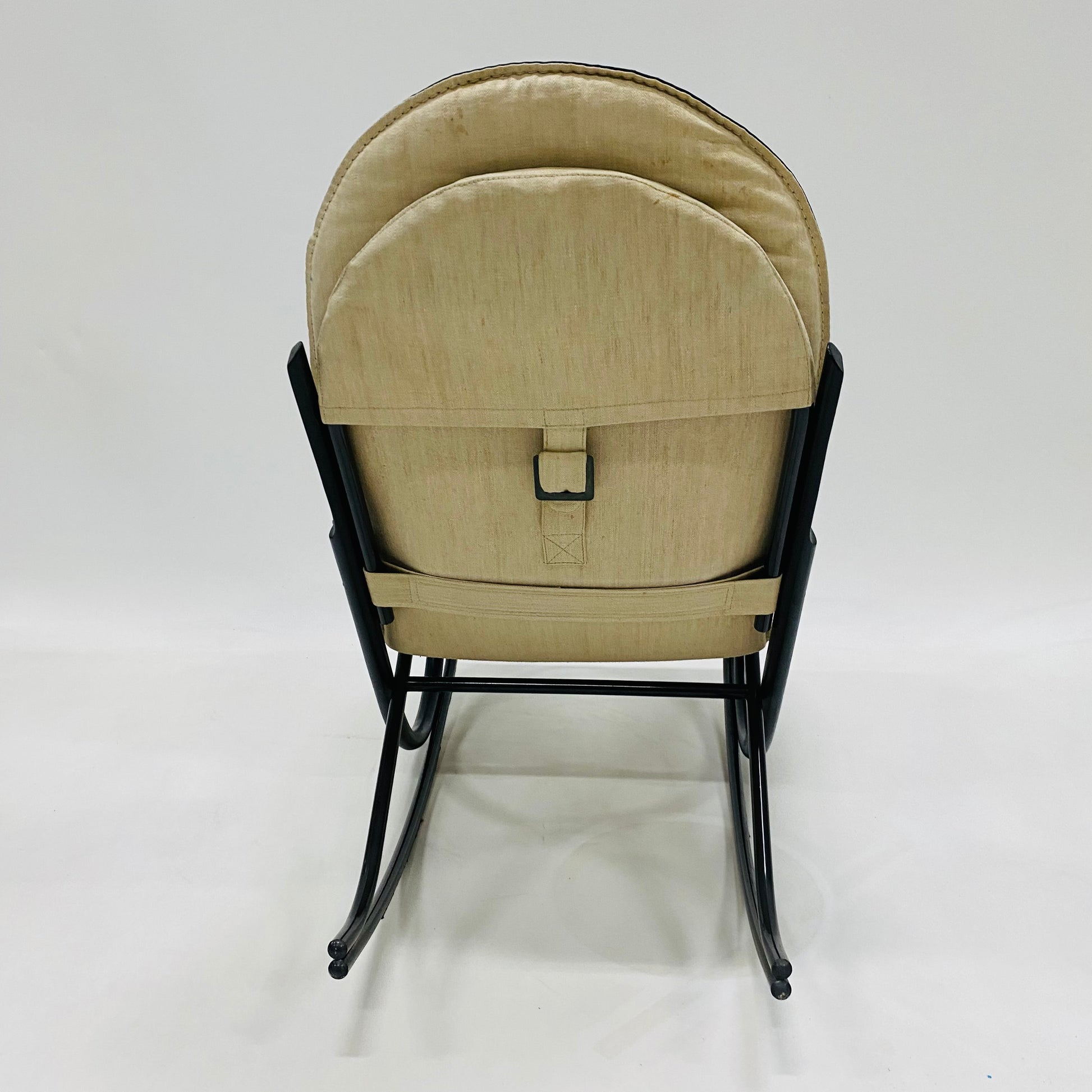 ROCKING CHAIR "NONNA" BY PAUL TUTTLE FOR STRÄSSLE INTERNATIONAL, SWITZERLAND 1970S