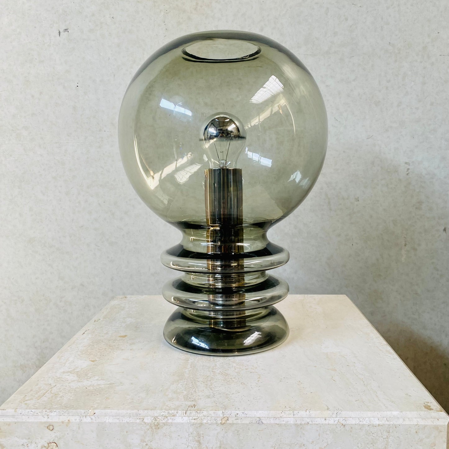SCULPTURAL "BULB MOON" GLASS TABLE LAMP FOR GLASHÜTTE LIMBURG, GERMANY 1960S