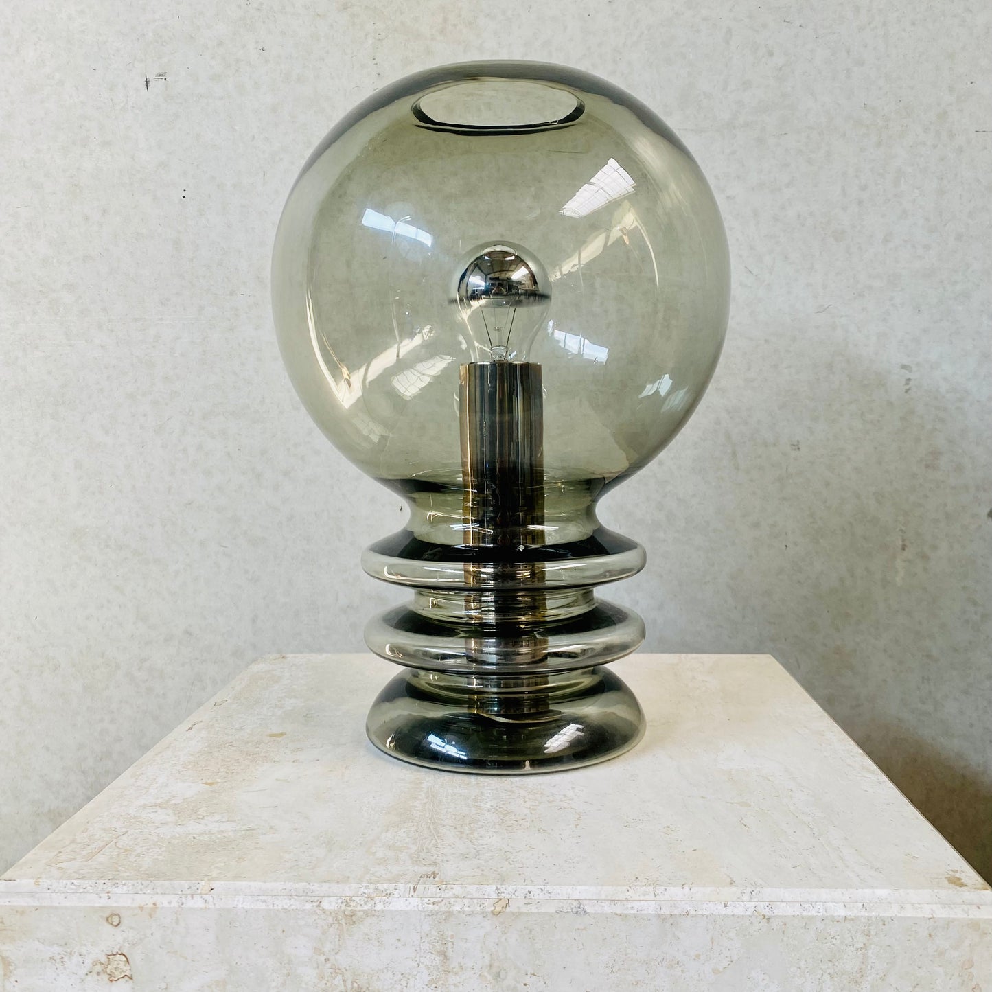 SCULPTURAL "BULB MOON" GLASS TABLE LAMP FOR GLASHÜTTE LIMBURG, GERMANY 1960S