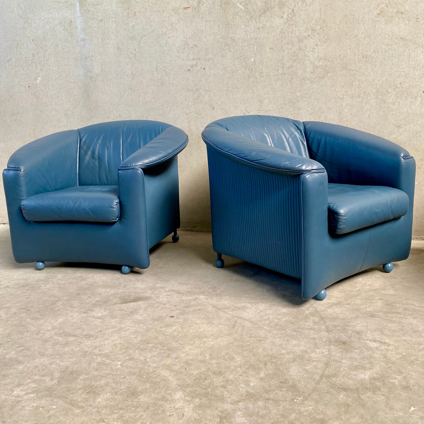 SET OF 2 LEATHER ARM CHAIRS BY PAOLO PIVA FOR WITTMANN, AUSTRIA 1980S