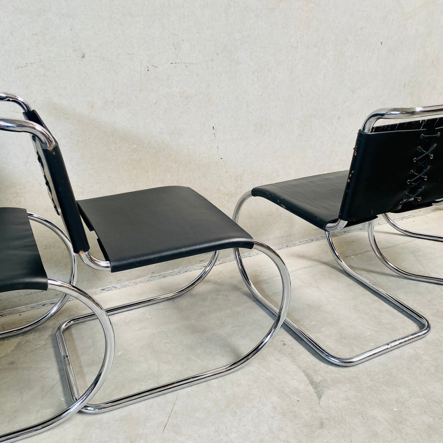 LEATHER MR SERIE DINING CHAIRS BY LUDWIG MIES VAN DER ROHE FOR BONONIA, ITALY 1960S