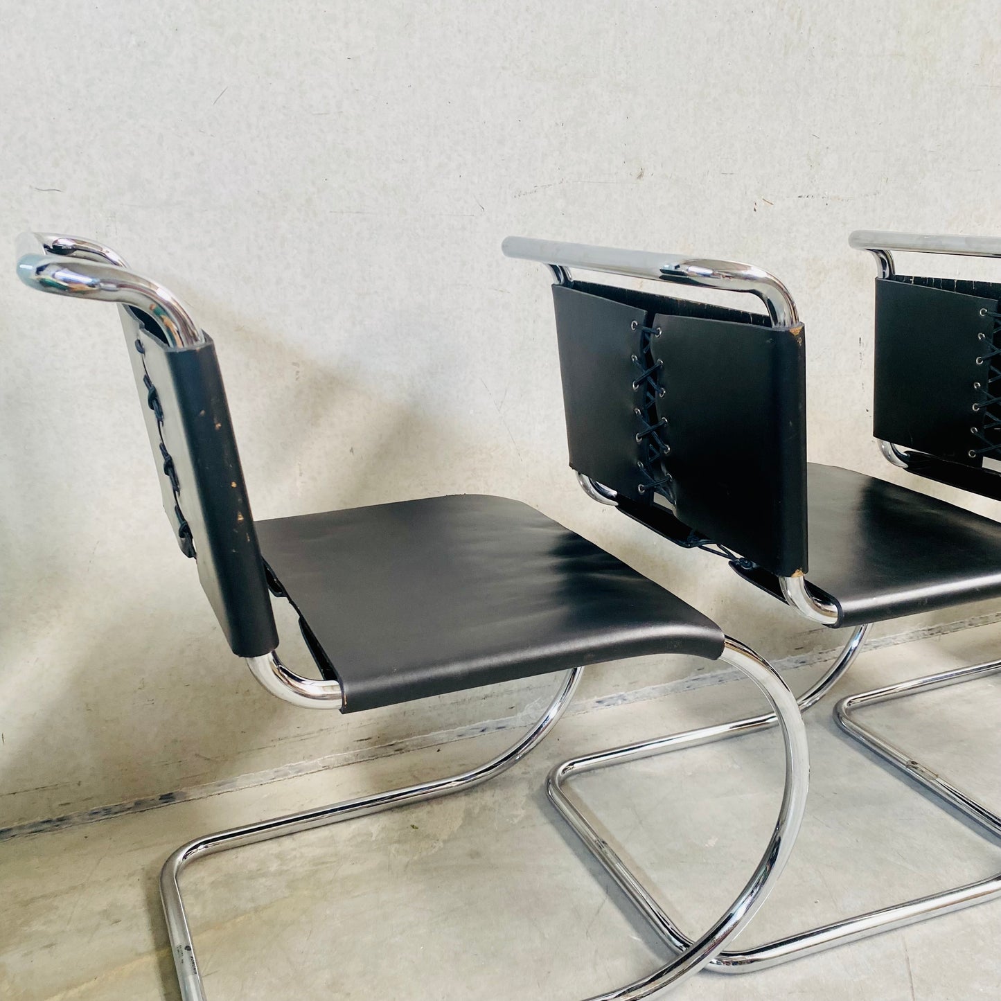 LEATHER MR SERIE DINING CHAIRS BY LUDWIG MIES VAN DER ROHE FOR BONONIA, ITALY 1960S