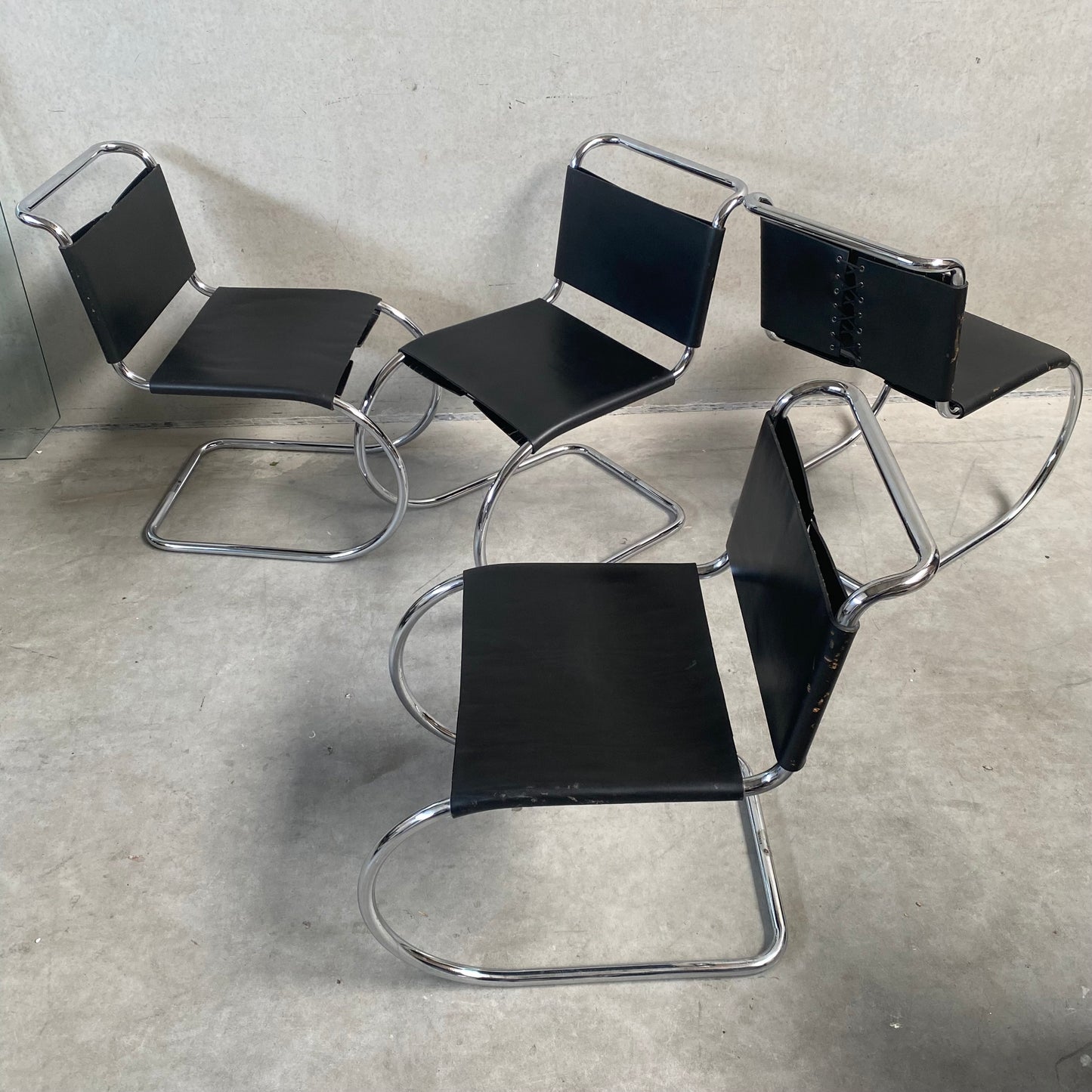 LEATHER MR SERIE DINING CHAIRS BY LUDWIG MIES VAN DER ROHE FOR BONONIA, ITALY 1960S