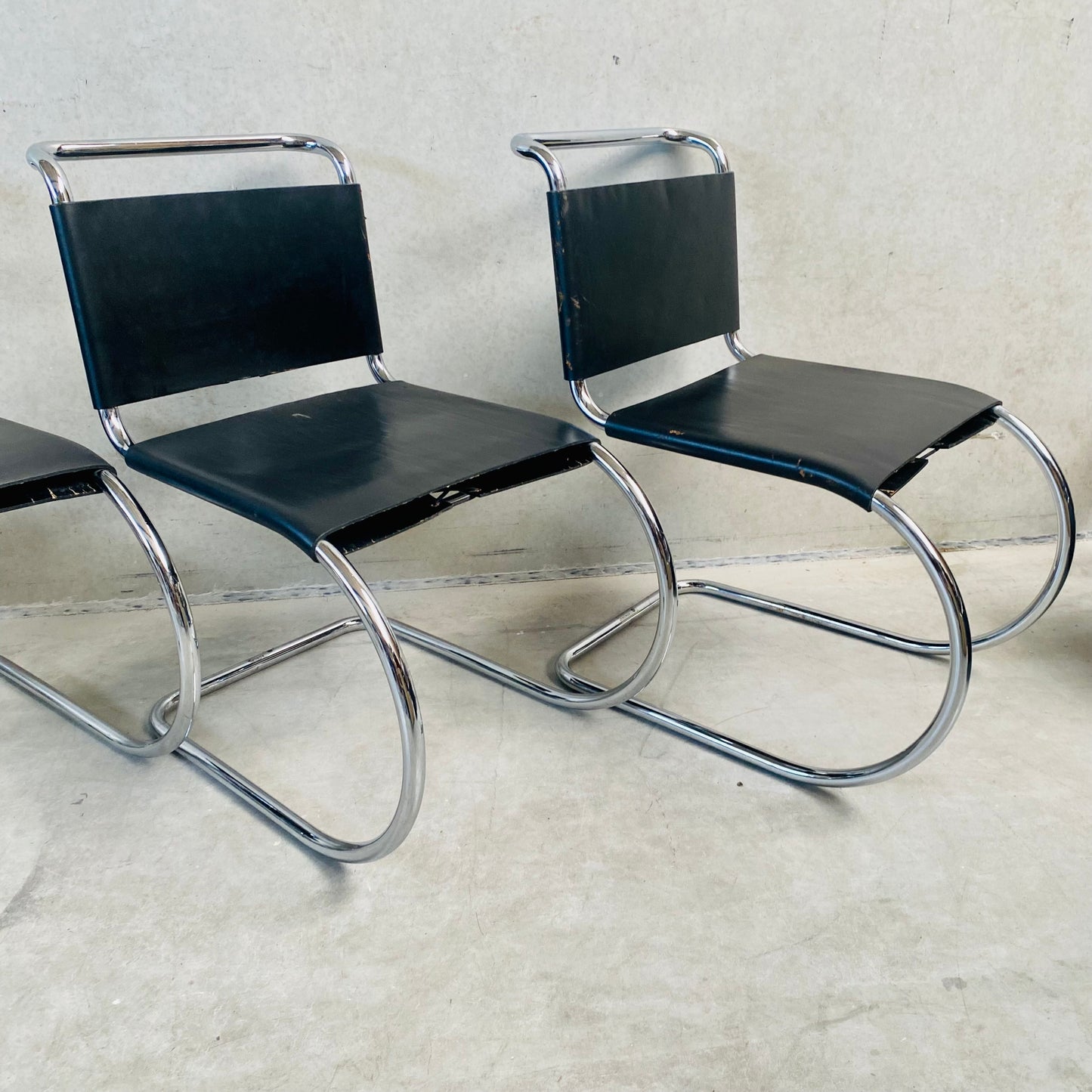 LEATHER MR SERIE DINING CHAIRS BY LUDWIG MIES VAN DER ROHE FOR BONONIA, ITALY 1960S
