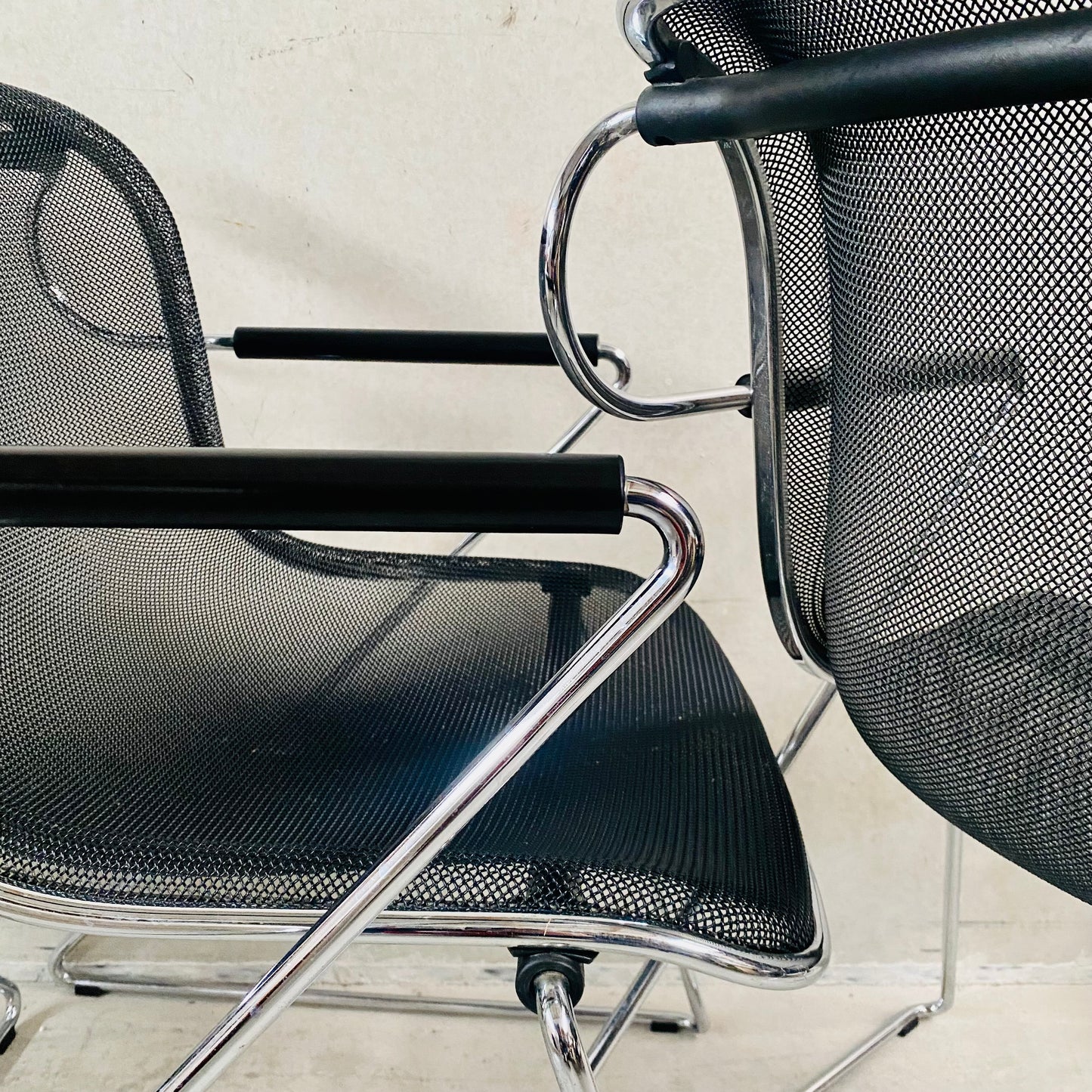 4 x Esszimmerstühle „Penelope“ von Charles Pollock für Castelli, Italien 1980