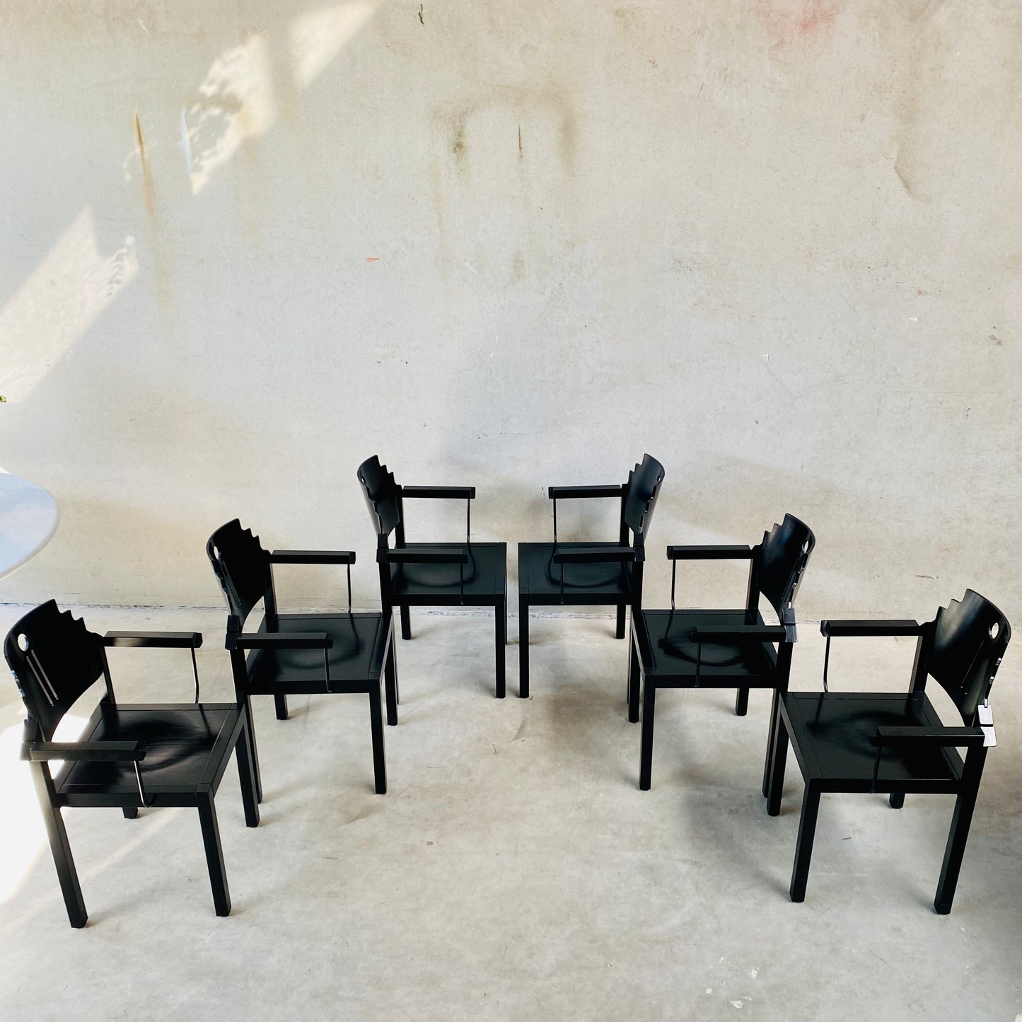 Set aus 6 Esszimmerstühlen im Memphis-Stil, schwarz lackiert, von Gebr. Thonet für Thonet Wien, Österreich, 1980