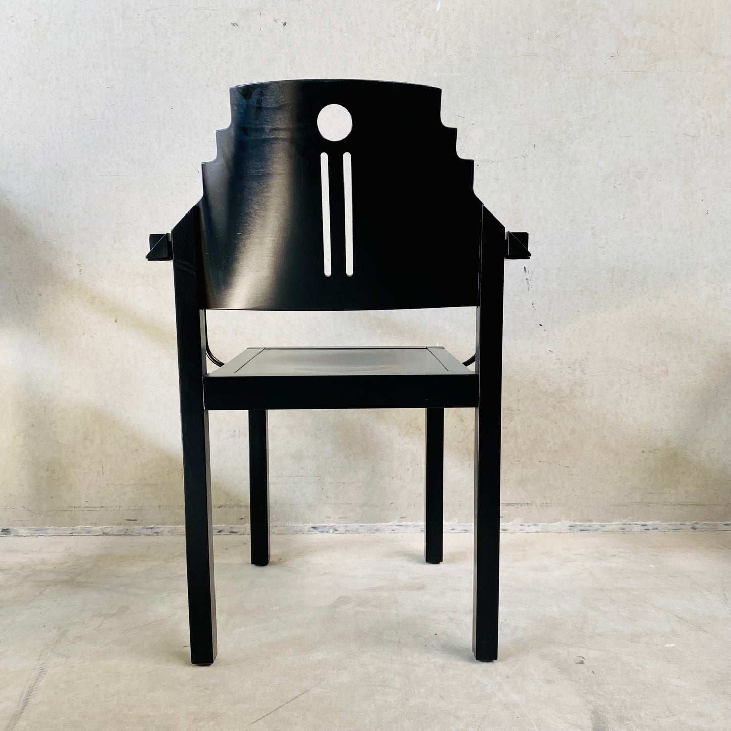 Set aus 6 Esszimmerstühlen im Memphis-Stil, schwarz lackiert, von Gebr. Thonet für Thonet Wien, Österreich, 1980