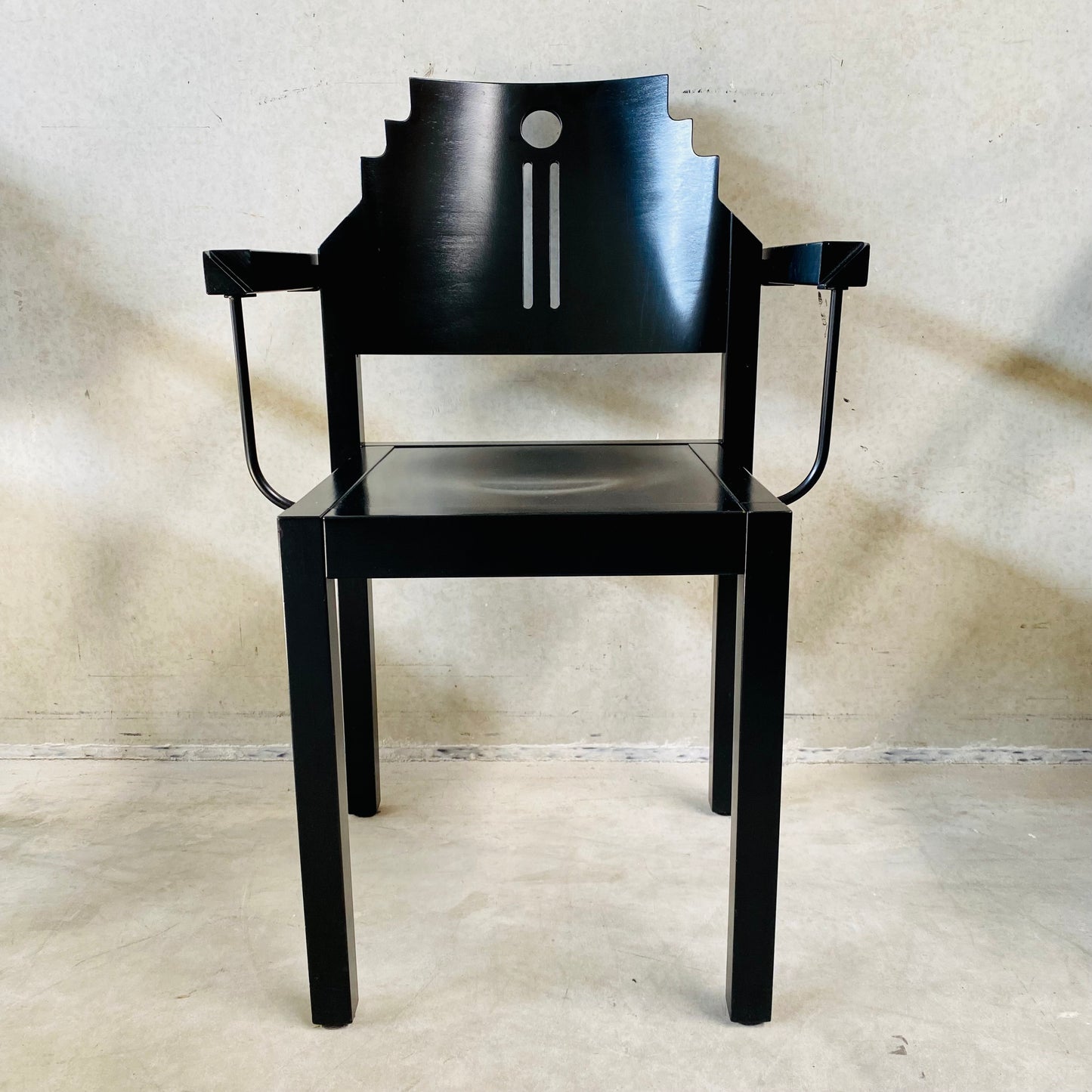 Set aus 6 Esszimmerstühlen im Memphis-Stil, schwarz lackiert, von Gebr. Thonet für Thonet Wien, Österreich, 1980