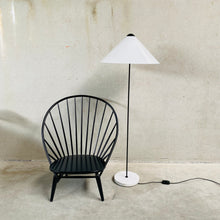 Load image into Gallery viewer, Snow Floor Lamp by Vico Magistretti for Oluce, Italy 1970
