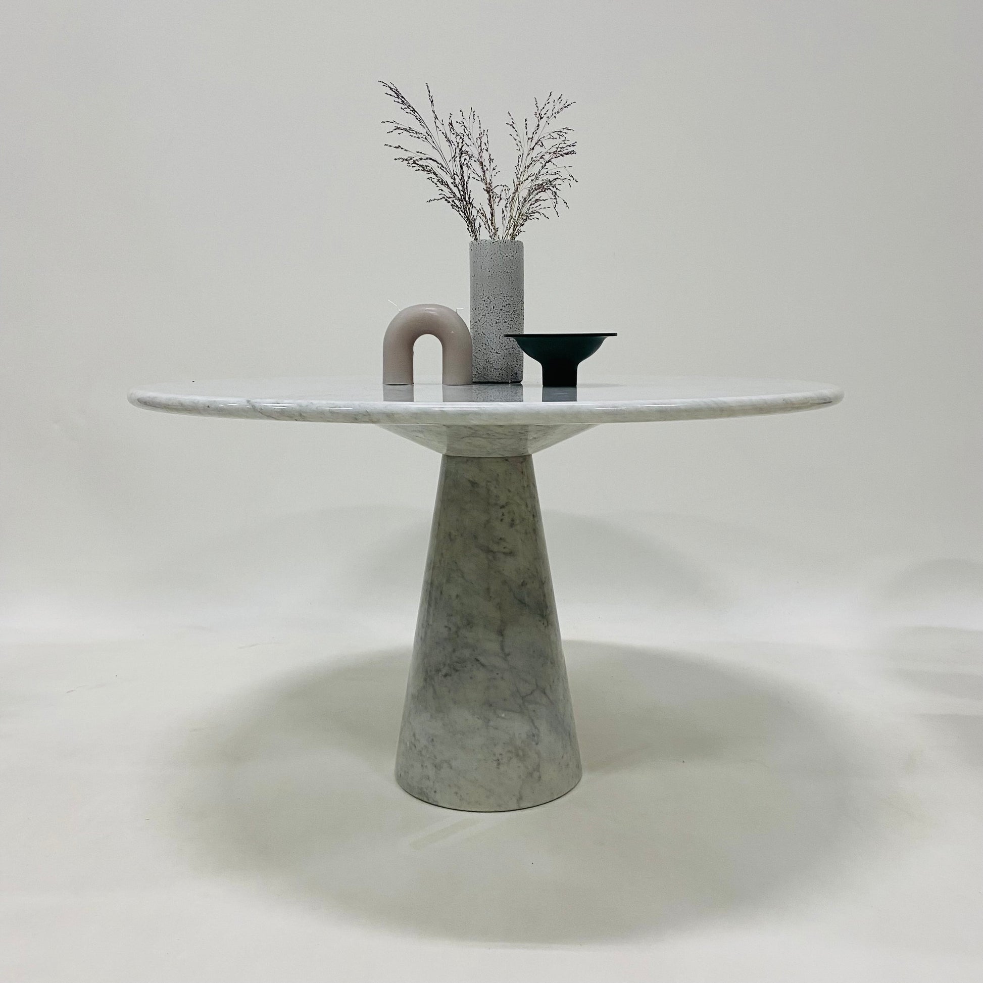 CARRARA MARBLE DINING TABLE BY ANGELO MANGIAROTTI, ITALY 1970S