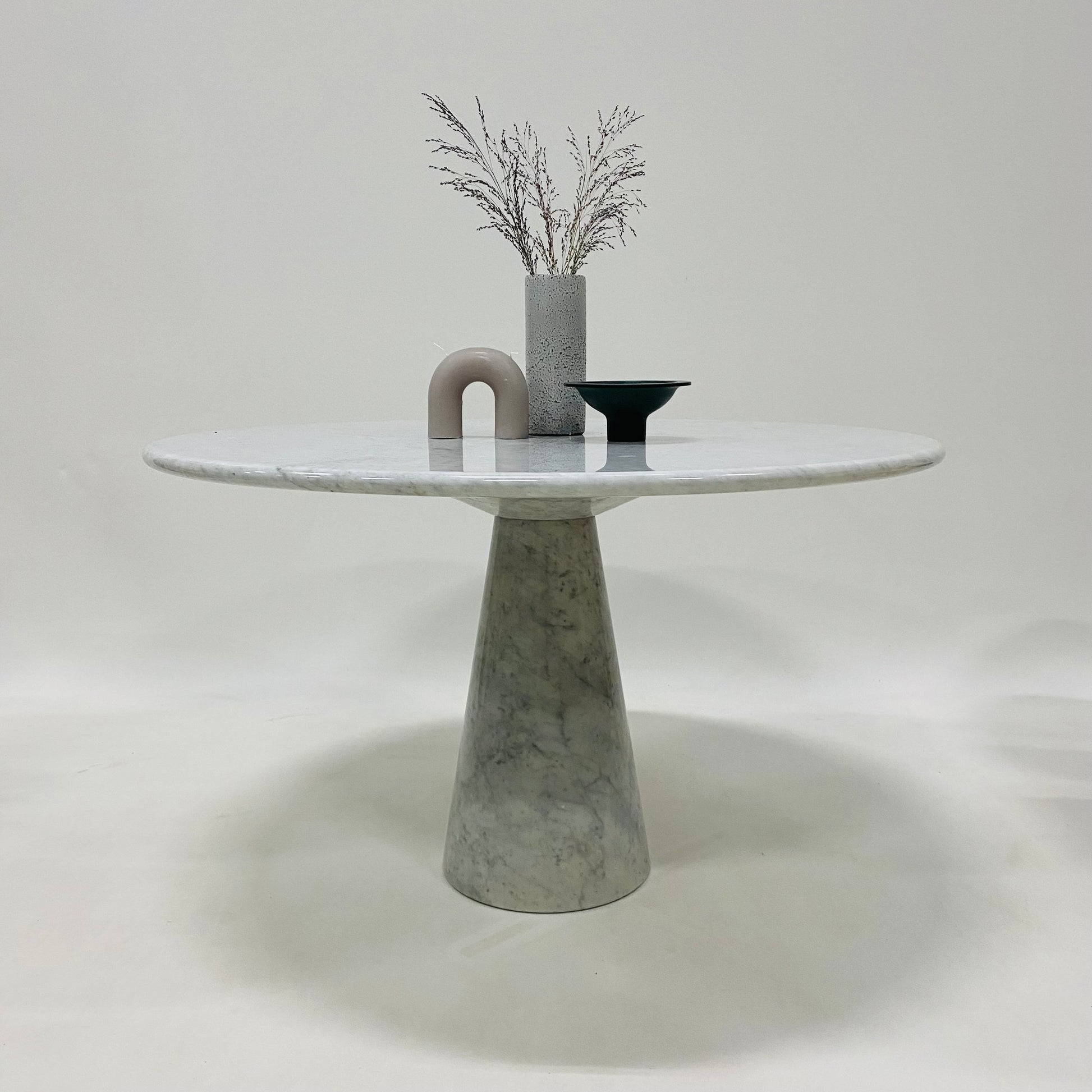 CARRARA MARBLE DINING TABLE BY ANGELO MANGIAROTTI, ITALY 1970S