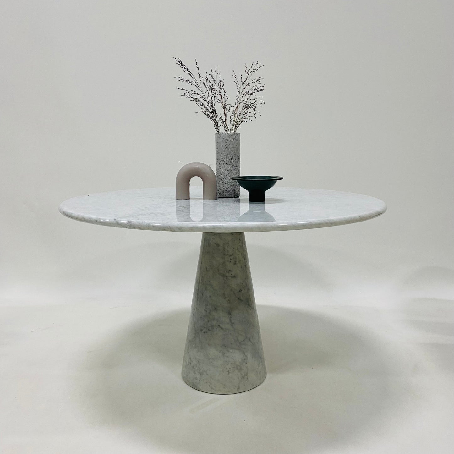 CARRARA MARBLE DINING TABLE BY ANGELO MANGIAROTTI, ITALY 1970S