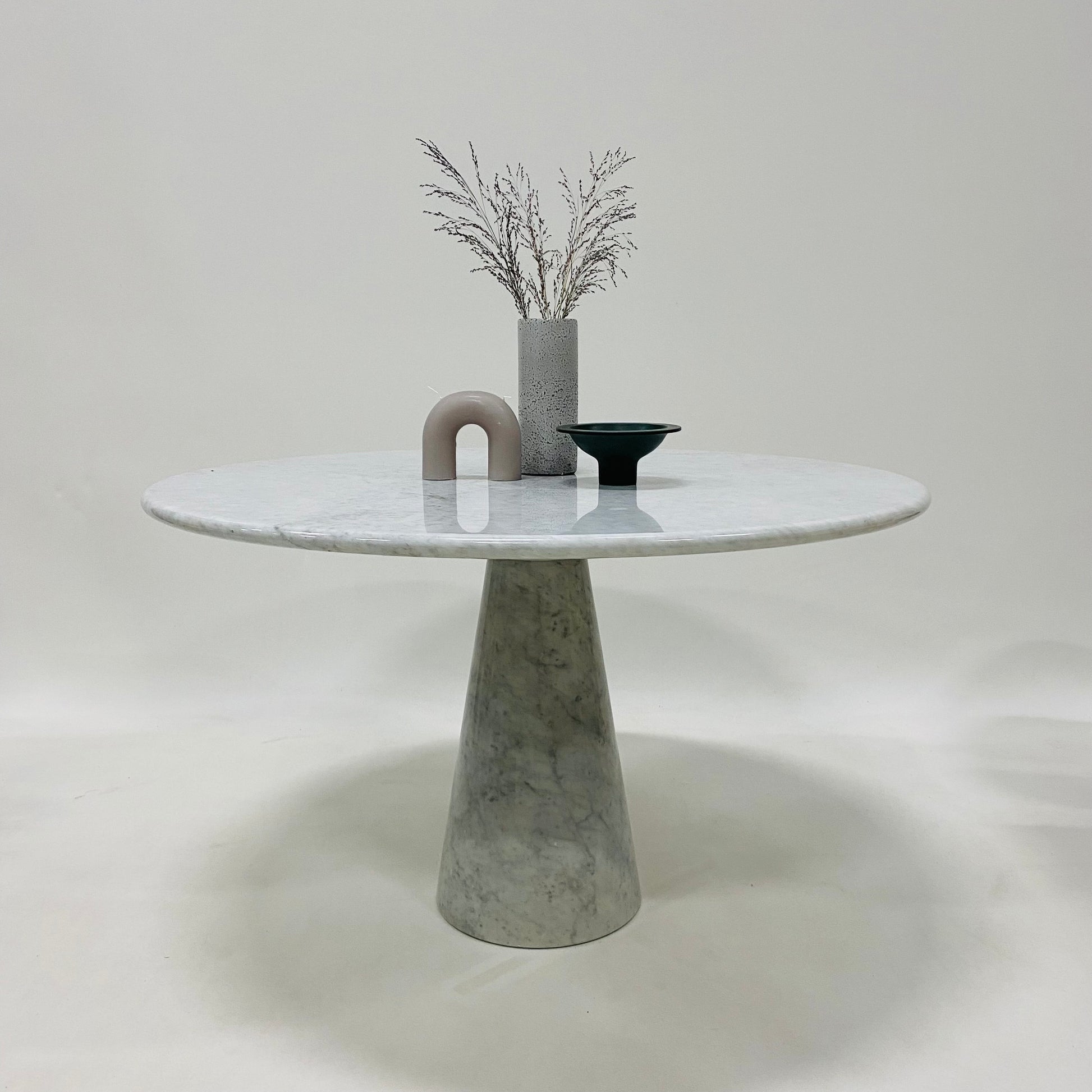 CARRARA MARBLE DINING TABLE BY ANGELO MANGIAROTTI, ITALY 1970S