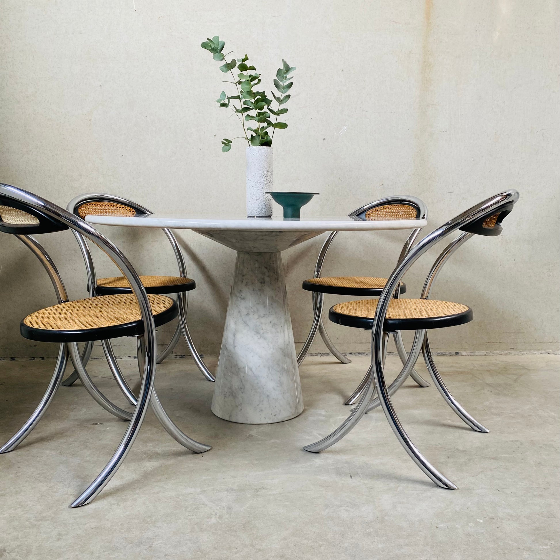 CARRARA MARBLE DINING TABLE BY ANGELO MANGIAROTTI, ITALY 1970S