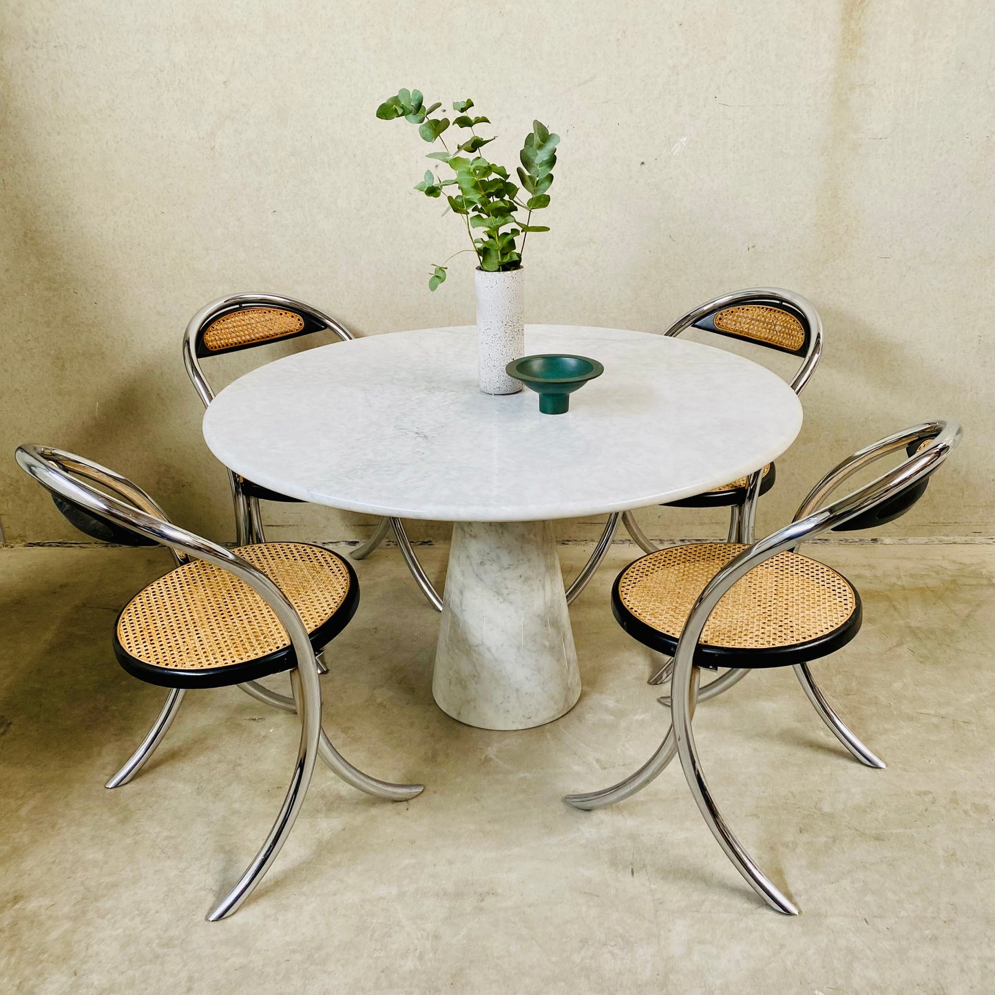 CARRARA MARBLE DINING TABLE BY ANGELO MANGIAROTTI, ITALY 1970S