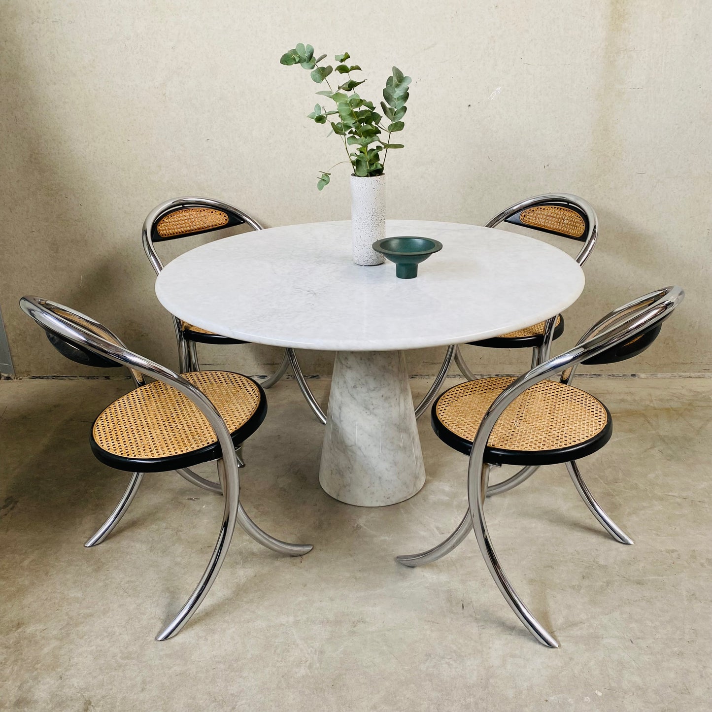 CARRARA MARBLE DINING TABLE BY ANGELO MANGIAROTTI, ITALY 1970S