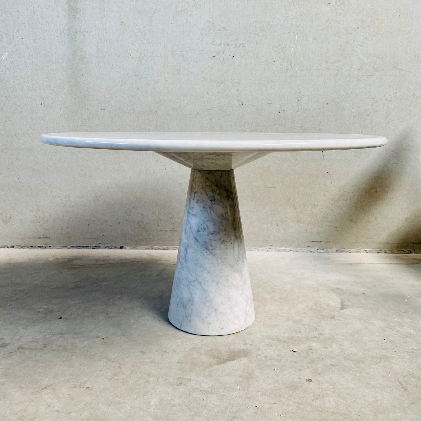 CARRARA MARBLE DINING TABLE BY ANGELO MANGIAROTTI, ITALY 1970S