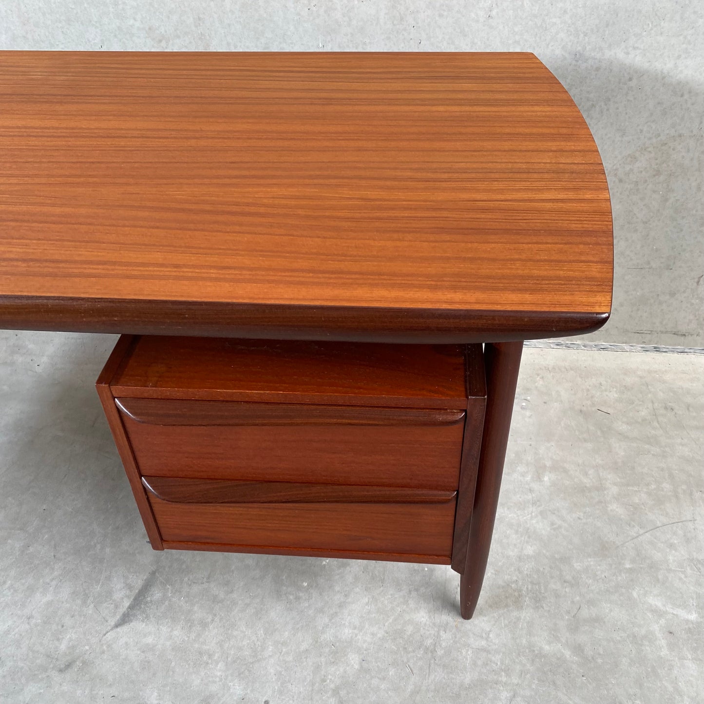 Executive Teak Schreibtisch „Vorschläge“ von Tijsseling für Hulmefa, Niederlande 1960