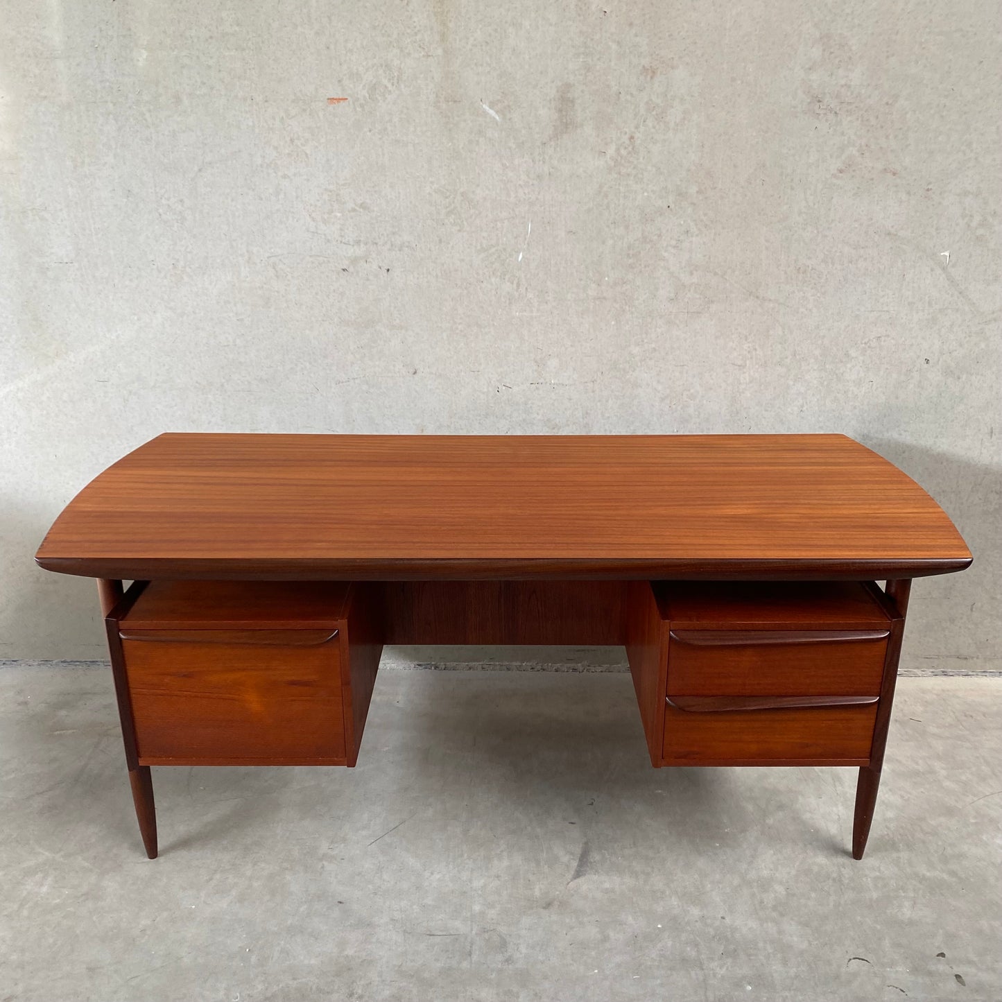 Executive Teak Schreibtisch „Vorschläge“ von Tijsseling für Hulmefa, Niederlande 1960