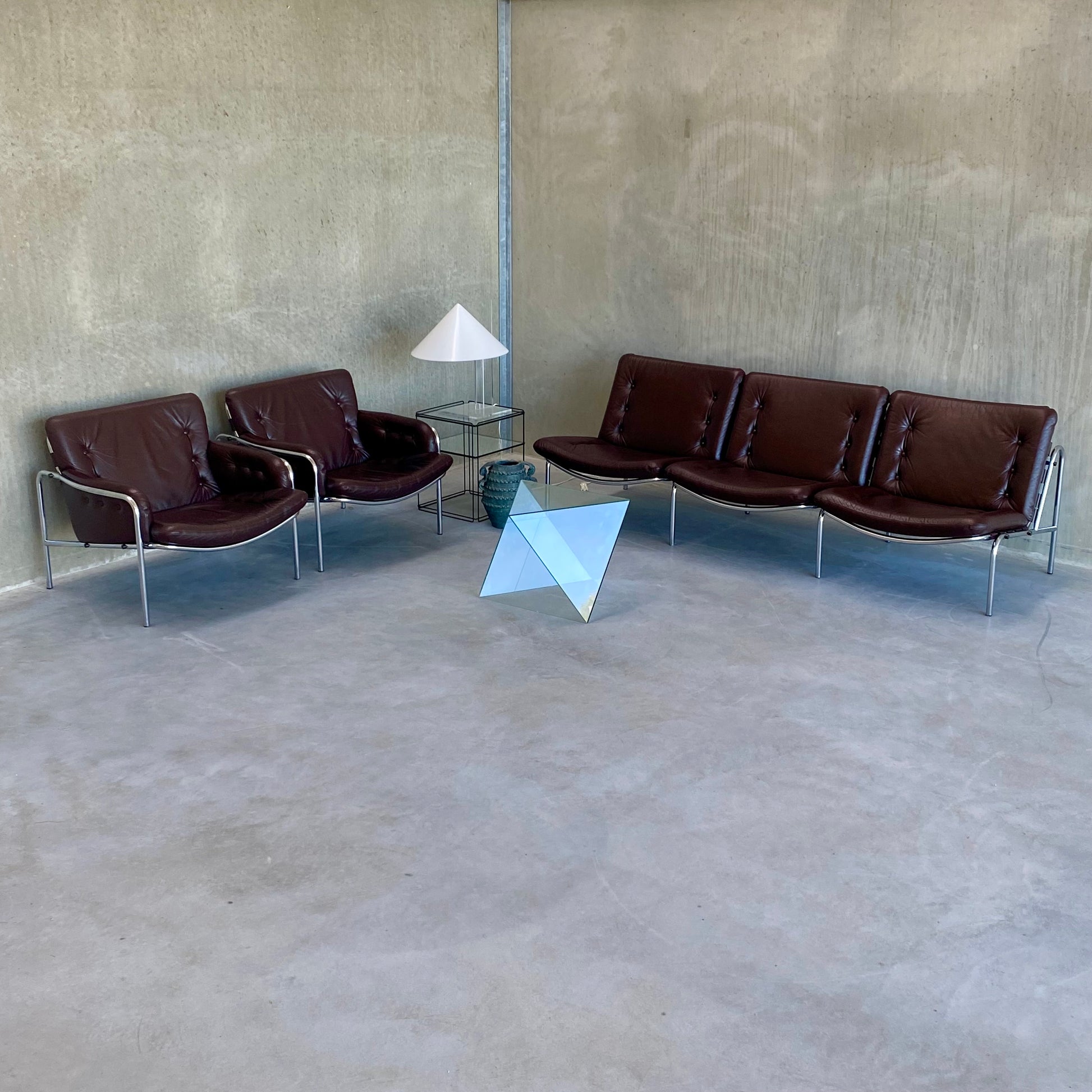 LEATHER THREE SEATER SOFA "OSAKA BZ12" BY MARTIN VISSER FOR 'T SPECTRUM, NETHERLANDS 1969S