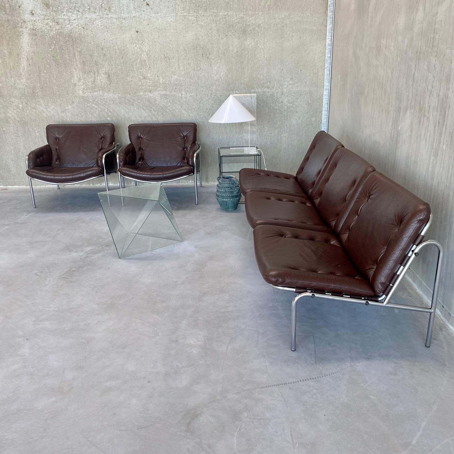 LEATHER THREE SEATER SOFA "OSAKA BZ12" BY MARTIN VISSER FOR 'T SPECTRUM, NETHERLANDS 1969S