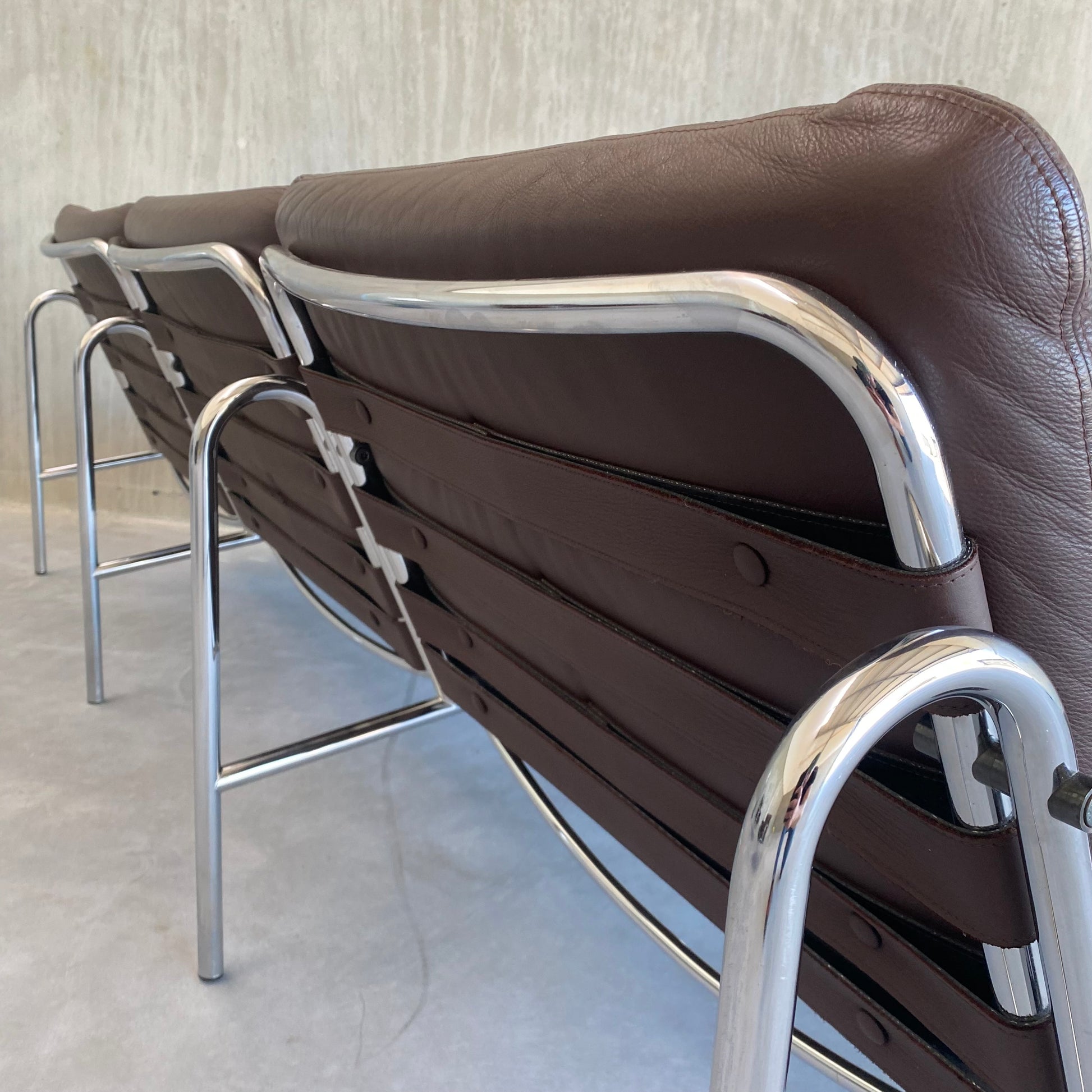 LEATHER THREE SEATER SOFA "OSAKA BZ12" BY MARTIN VISSER FOR 'T SPECTRUM, NETHERLANDS 1969S
