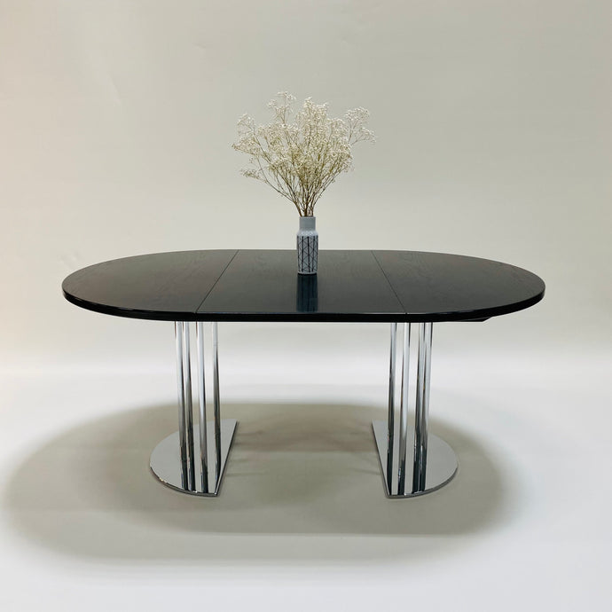 EXTENDABLE ROUND BAUHAUS DINING TABLE BY THONET, GERMANY 1980S www.foundicons.nl