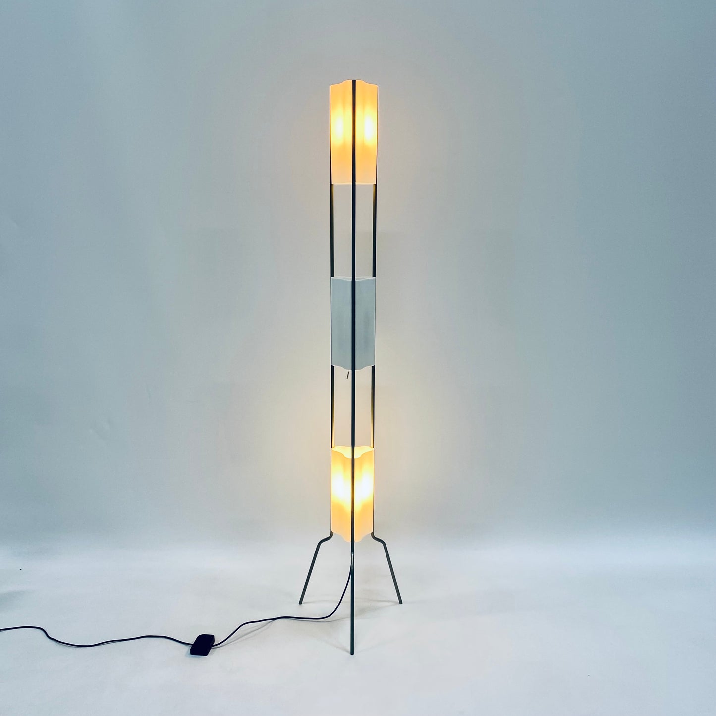 Stehleuchte „Totem“ von Valerio Bottin für Foscarini, Italien, 1990