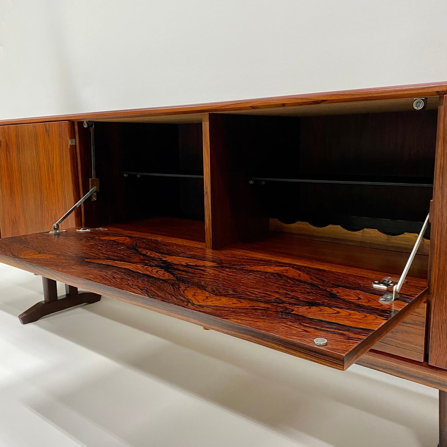 XXL-Palisander-Sideboard von William Watting für Fristho Niederlande 1960