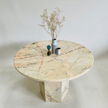 Load image into Gallery viewer, Beautiful Vintage Italian Design Marble Dining Table Italy 1970
