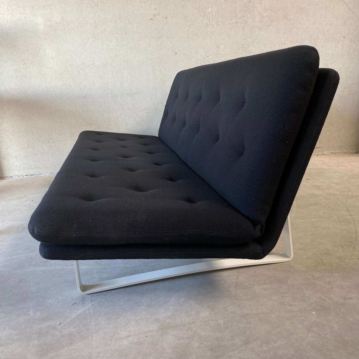 Schwarzes 3-Sitzer-Sofa „C684“ von Kho Liang Ie für Artifort Niederlande 1960