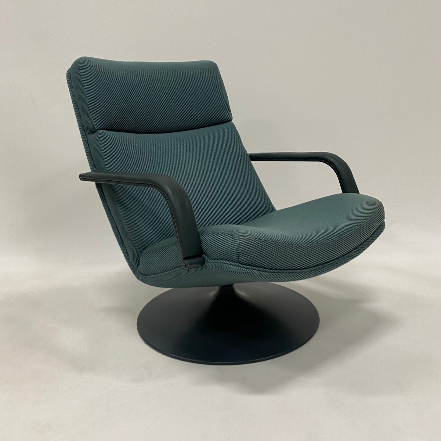 Lounge-Sessel 'f142' von Geoffrey Harcourt für Artifort Niederlande 1972