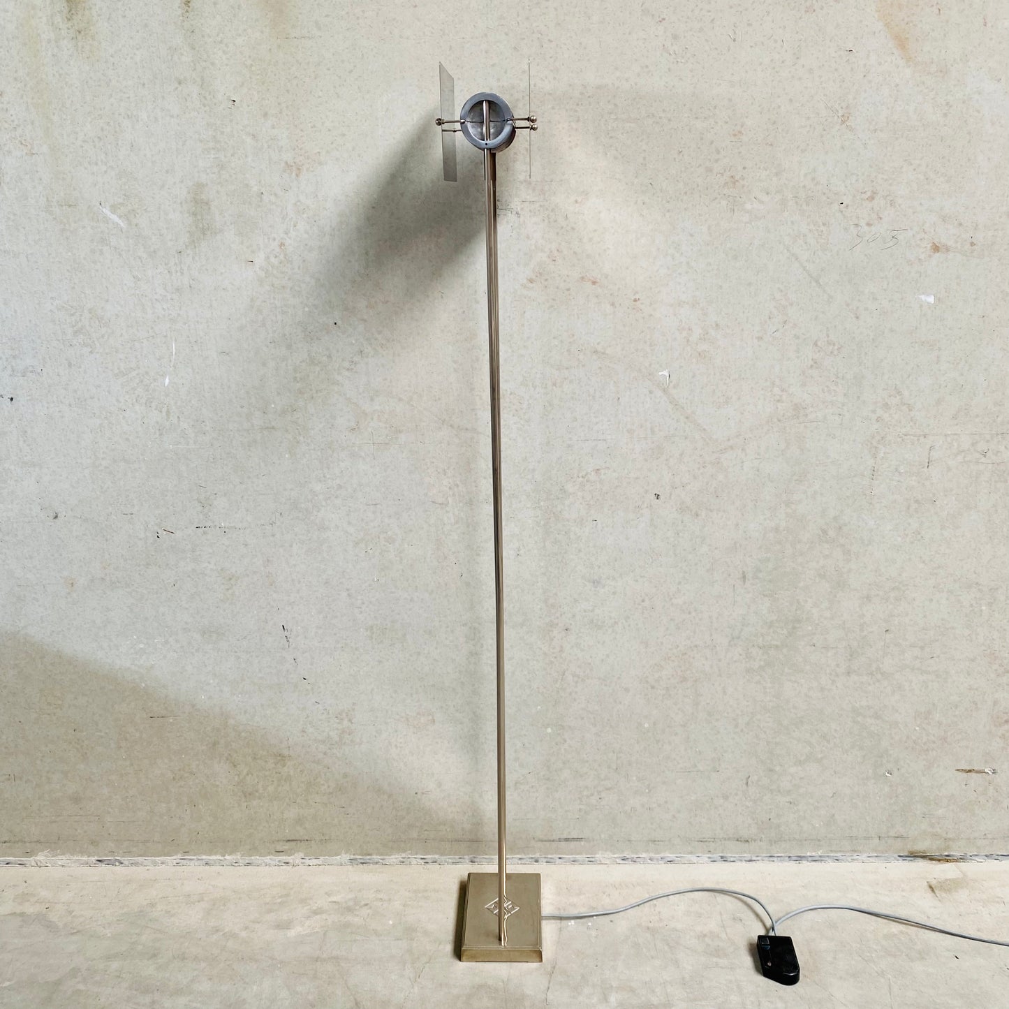 Seltene Stehlampe „Mw1“ von Peter Ghyczy für Ghyczy, Niederlande, 1980