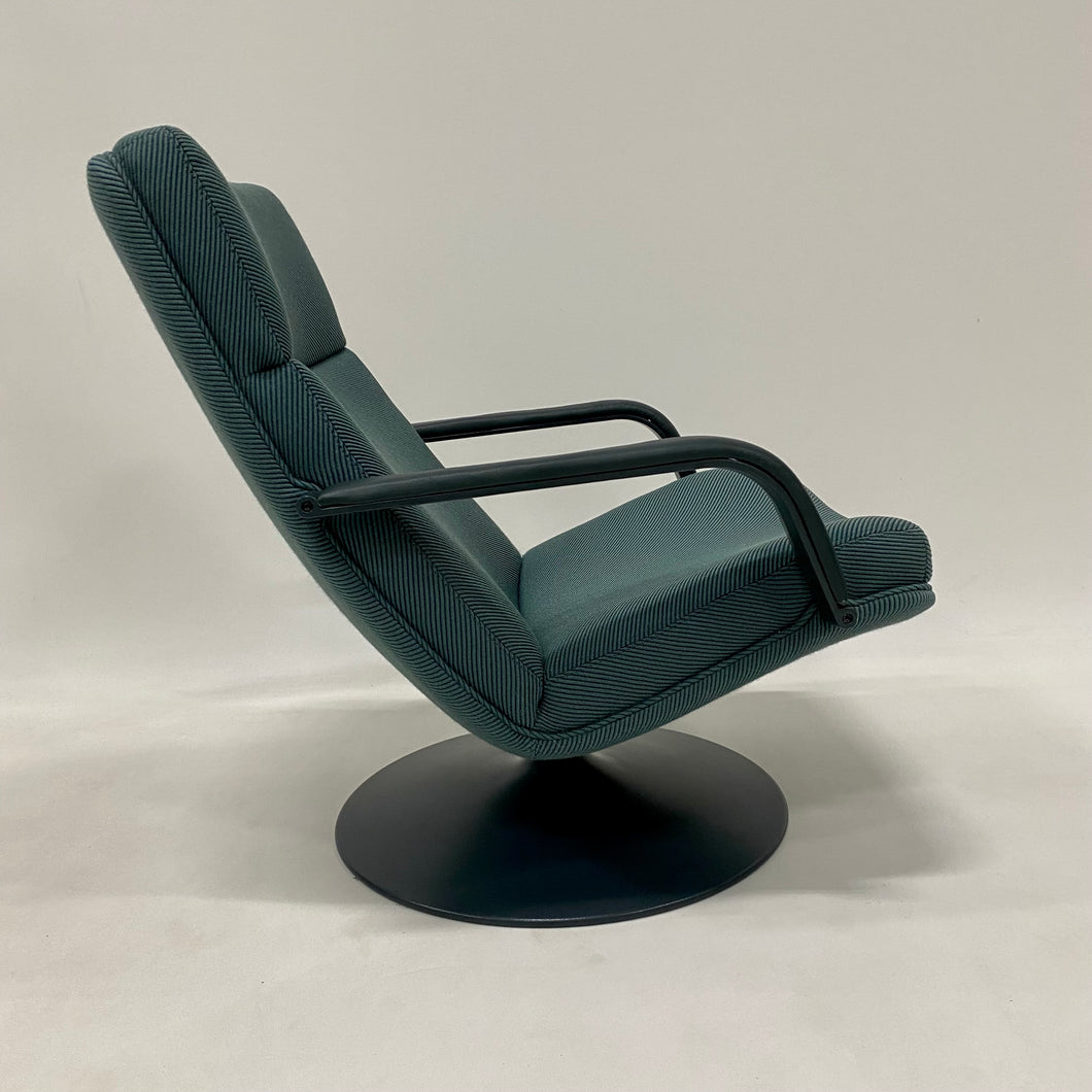 Lounge Arm Chair 'f142' by Geoffrey Harcourt for Artifort Netherlands 1972