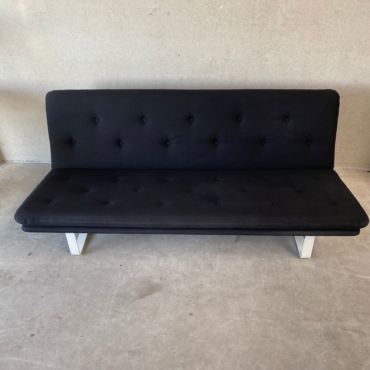 Schwarzes 3-Sitzer-Sofa „C684“ von Kho Liang Ie für Artifort Niederlande 1960