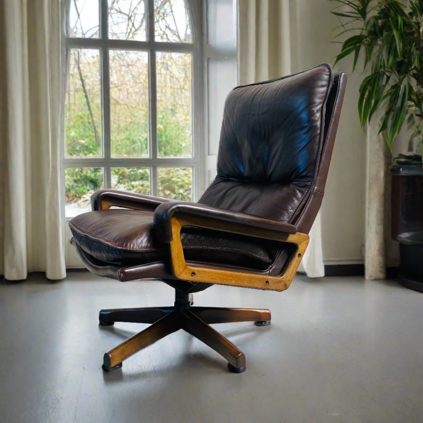 Ledersessel „King“ von André Vandenbeuck für Strässle, Schweiz, 1960