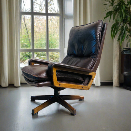 Ledersessel „King“ von André Vandenbeuck für Strässle, Schweiz, 1960