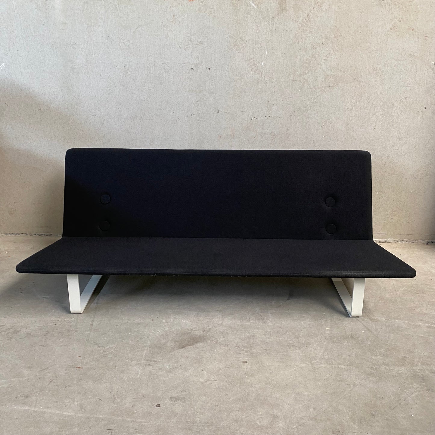 Schwarzes 3-Sitzer-Sofa „C684“ von Kho Liang Ie für Artifort Niederlande 1960