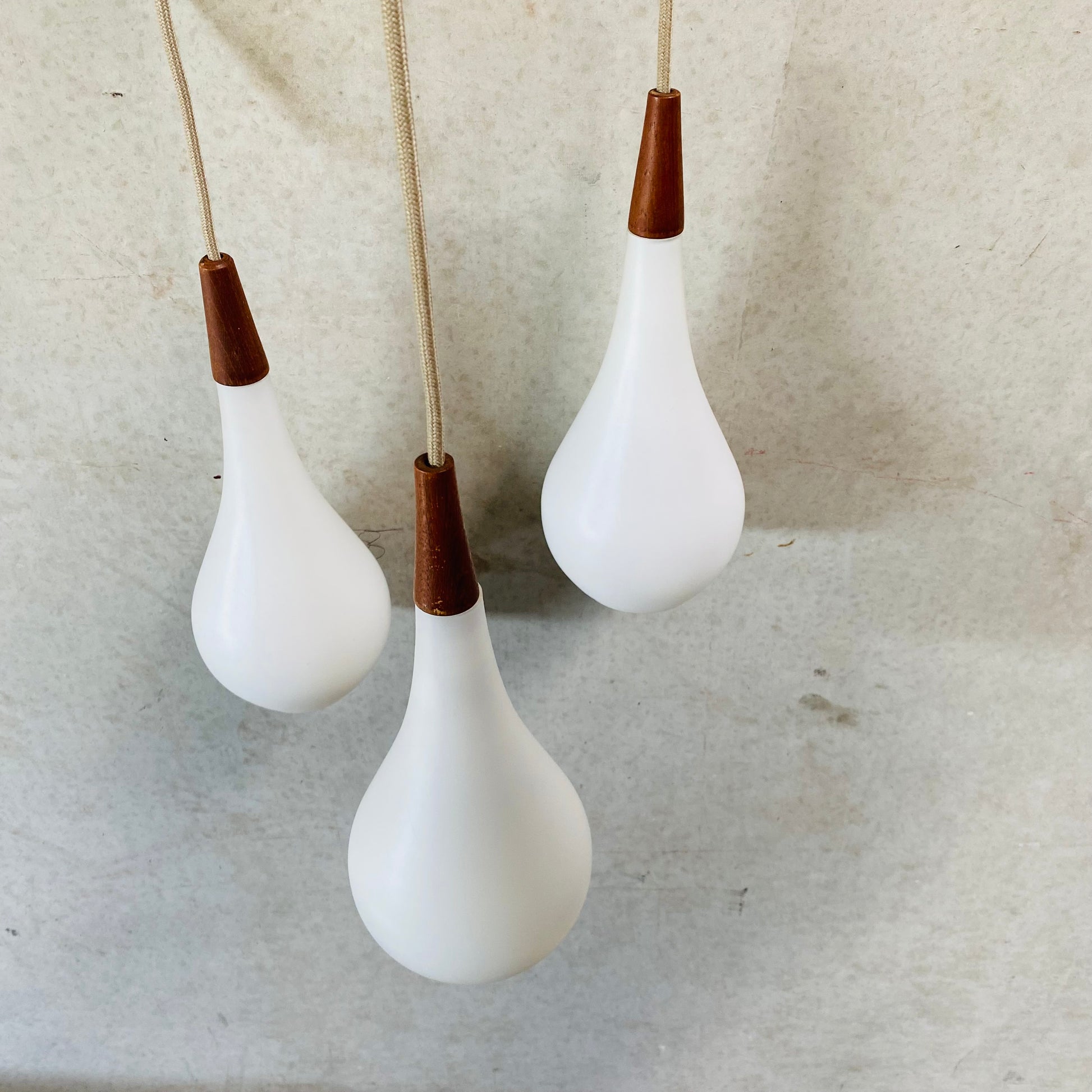 OPALINE GLASS DROP PENDANT BY JACOB BANG FOR HOLMEGAARD, DENMARK 1960S