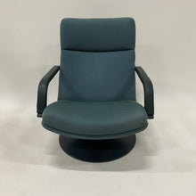 Load image into Gallery viewer, Lounge Arm Chair &#39;f142&#39; by Geoffrey Harcourt for Artifort Netherlands 1972
