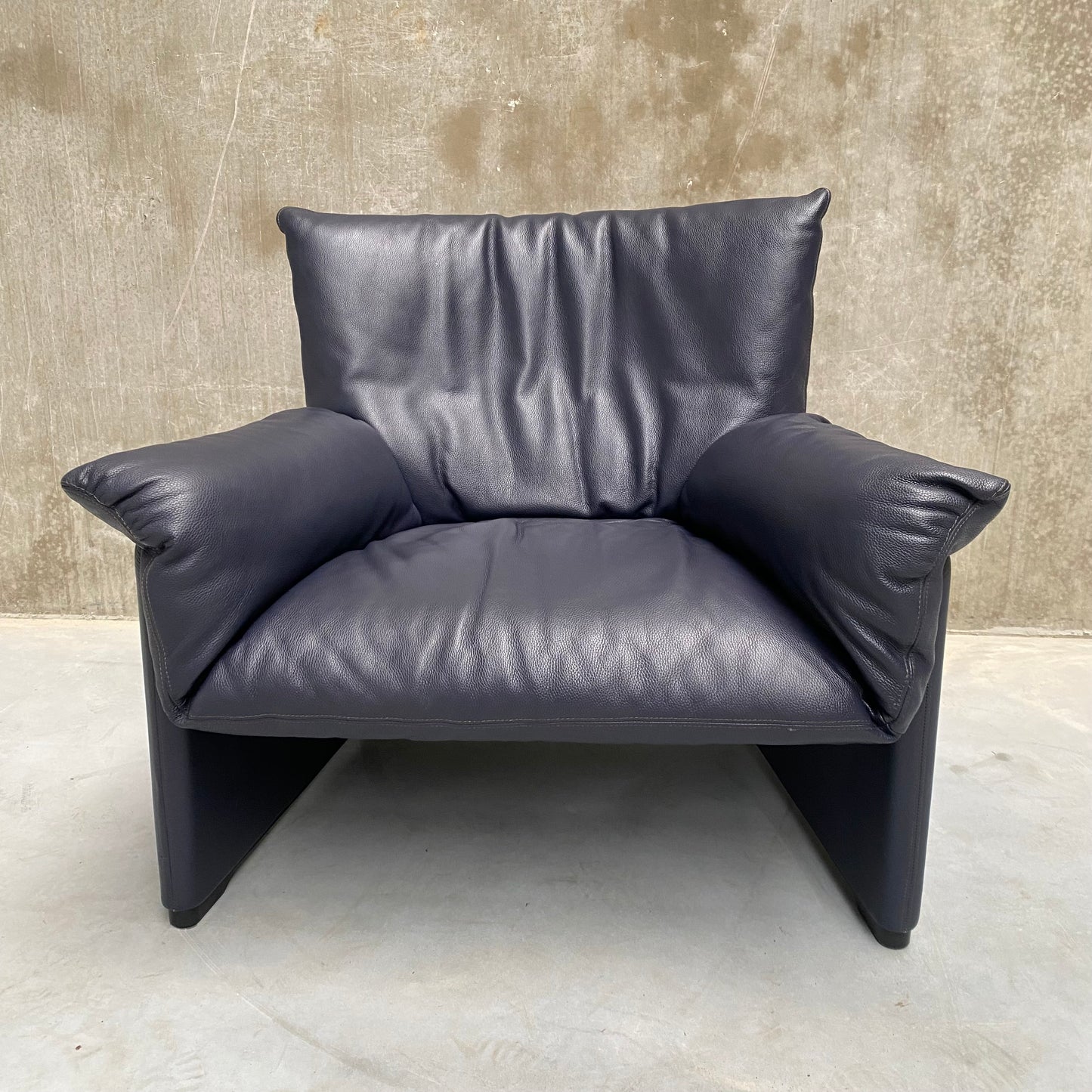 Fauteuil lounge "Palmaria" en cuir par Vico Magistretti pour Cassina, Italie 1980