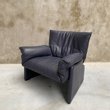 Load image into Gallery viewer, Leather &quot;Palmaria&quot; Lounge Chair by Vico Magistretti for Cassina, Italy 1980
